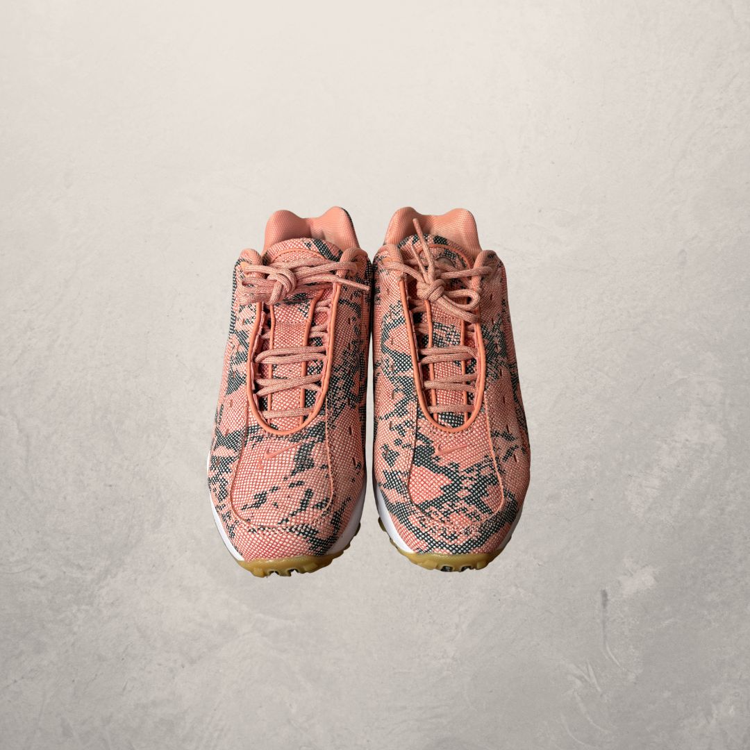 Nike Nocta pink hot step air sneakes 40