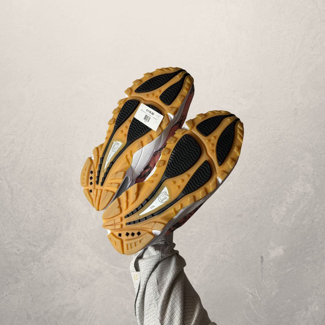 Nike Nocta pink hot step air sneakes 40