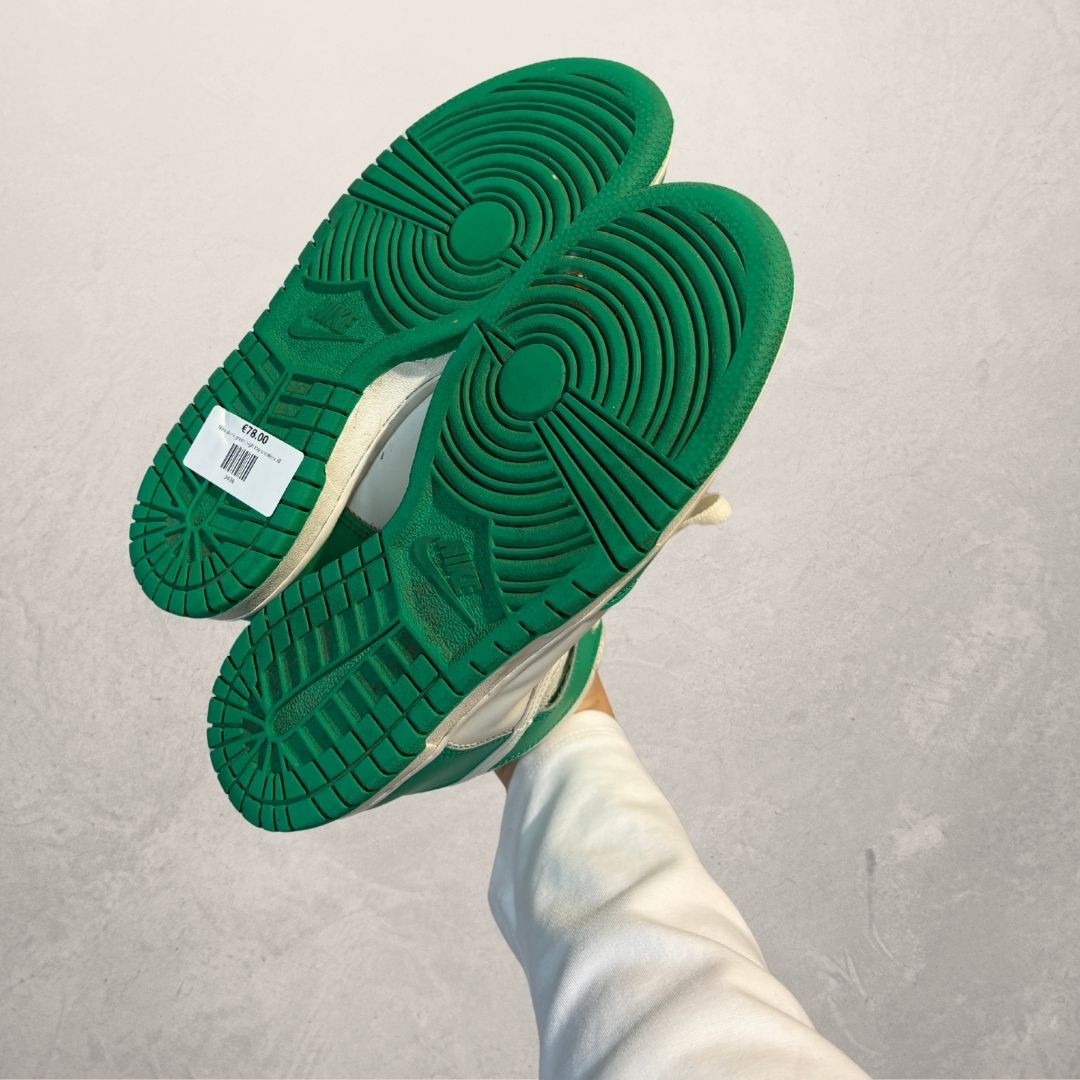 Nike dunk green high top sneakers 38