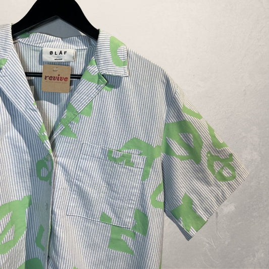 OLAF 100% katoenen blauwe krijtstreep blouse met groene print XS