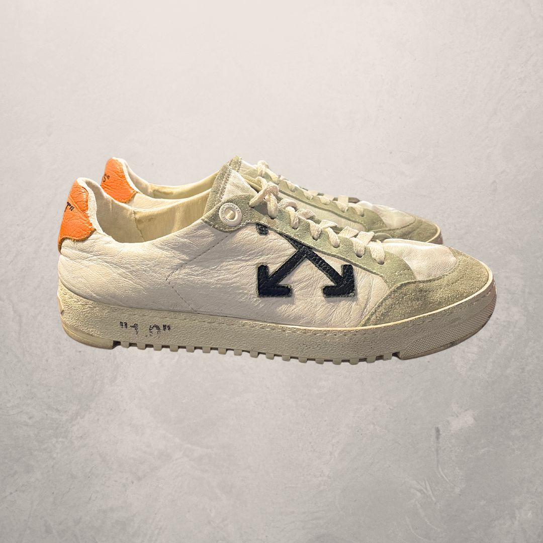 Off white leren suède vibram sneaker 41