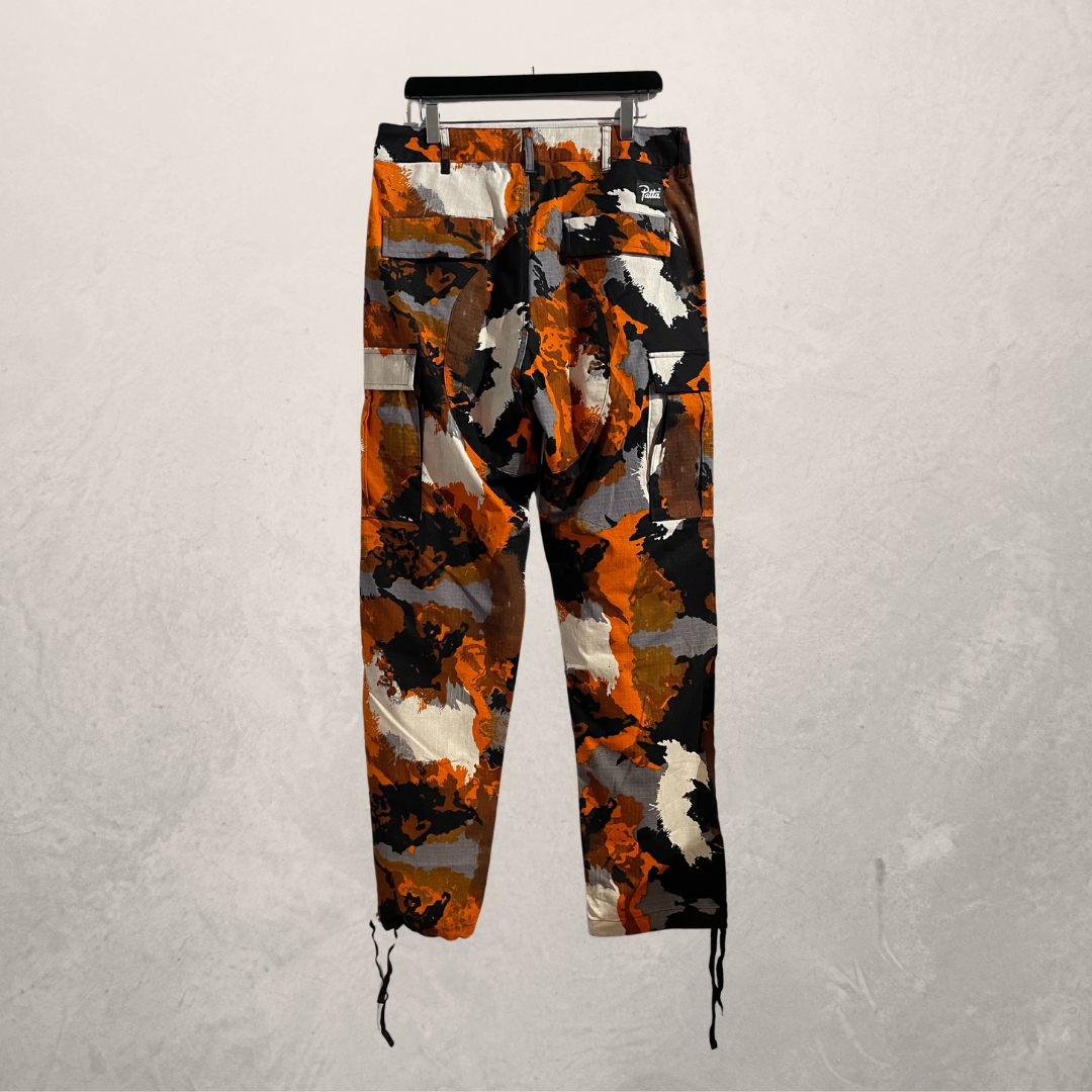 Patta orange camo cargo pants L