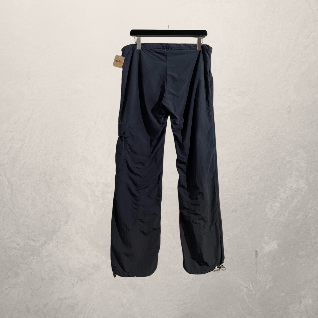 Peachy den navy lo waist cargo pants S