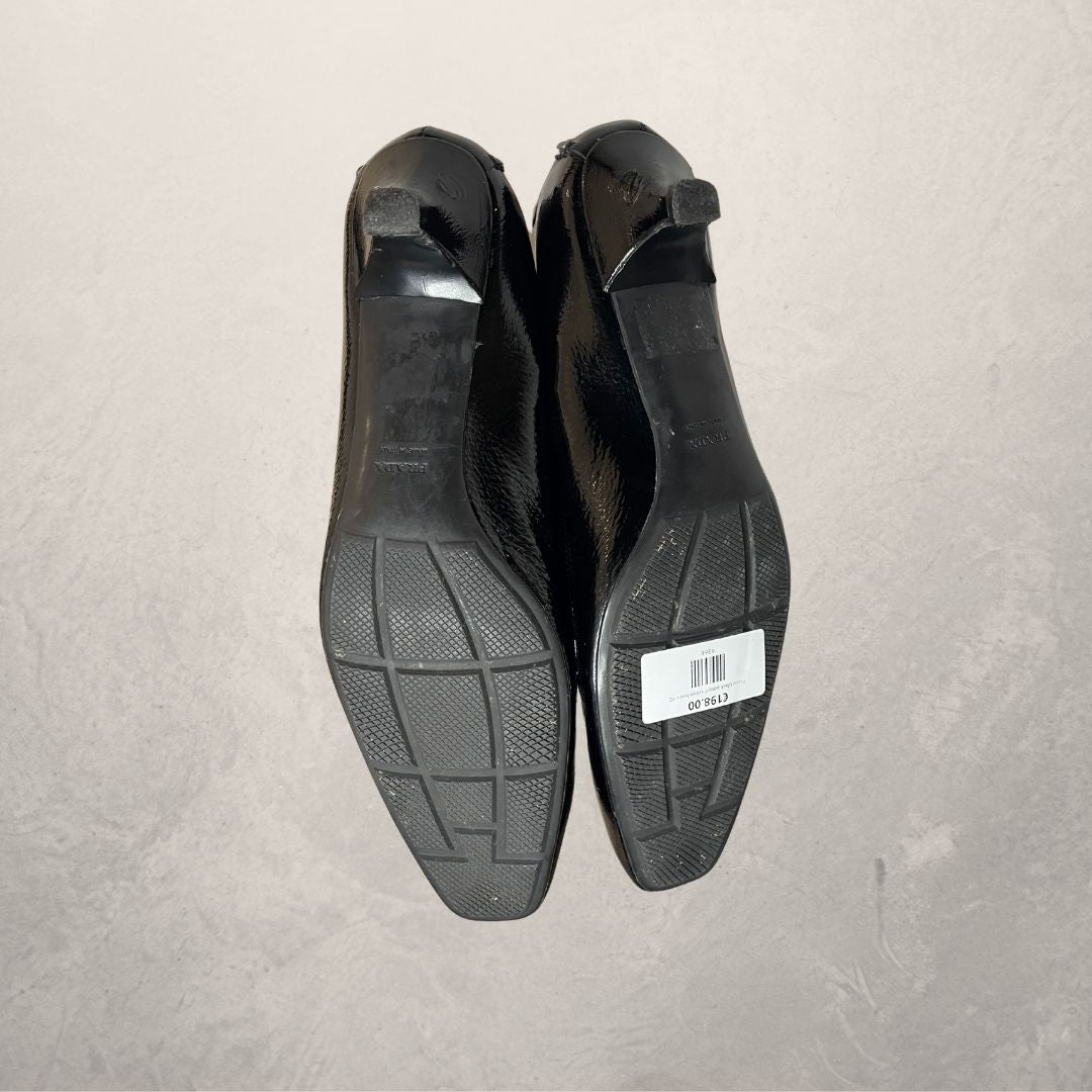 Prada black patent kitten heels 40