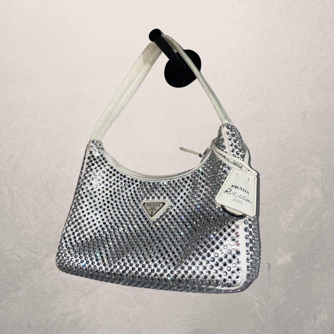 Prada witte Re-Edition 2000 Crystal Mini Bag