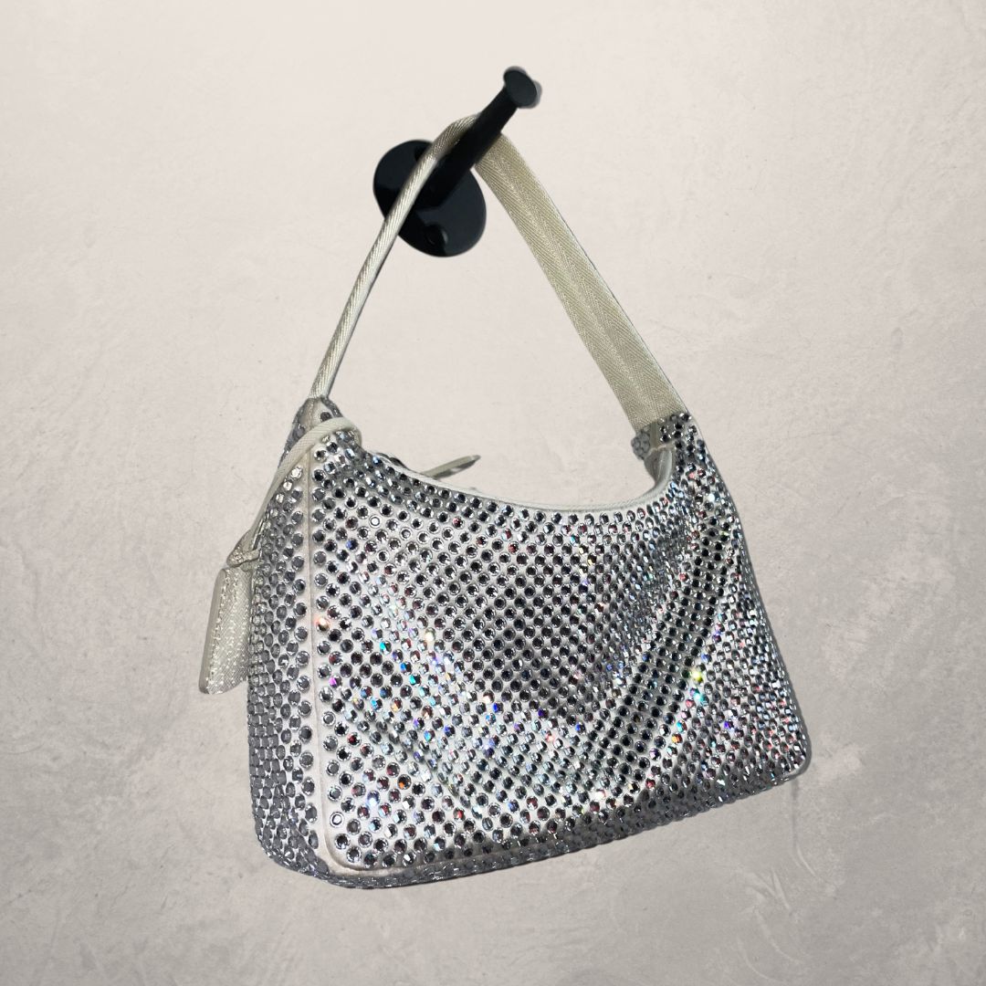 Prada witte Re-Edition 2000 Crystal Mini Bag