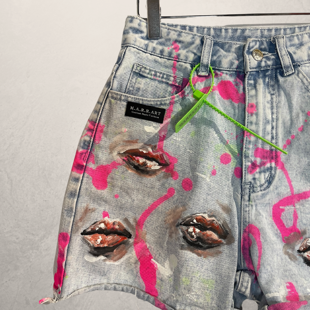 Savage lips blue denim shorts S - By @M.a.r.r.art