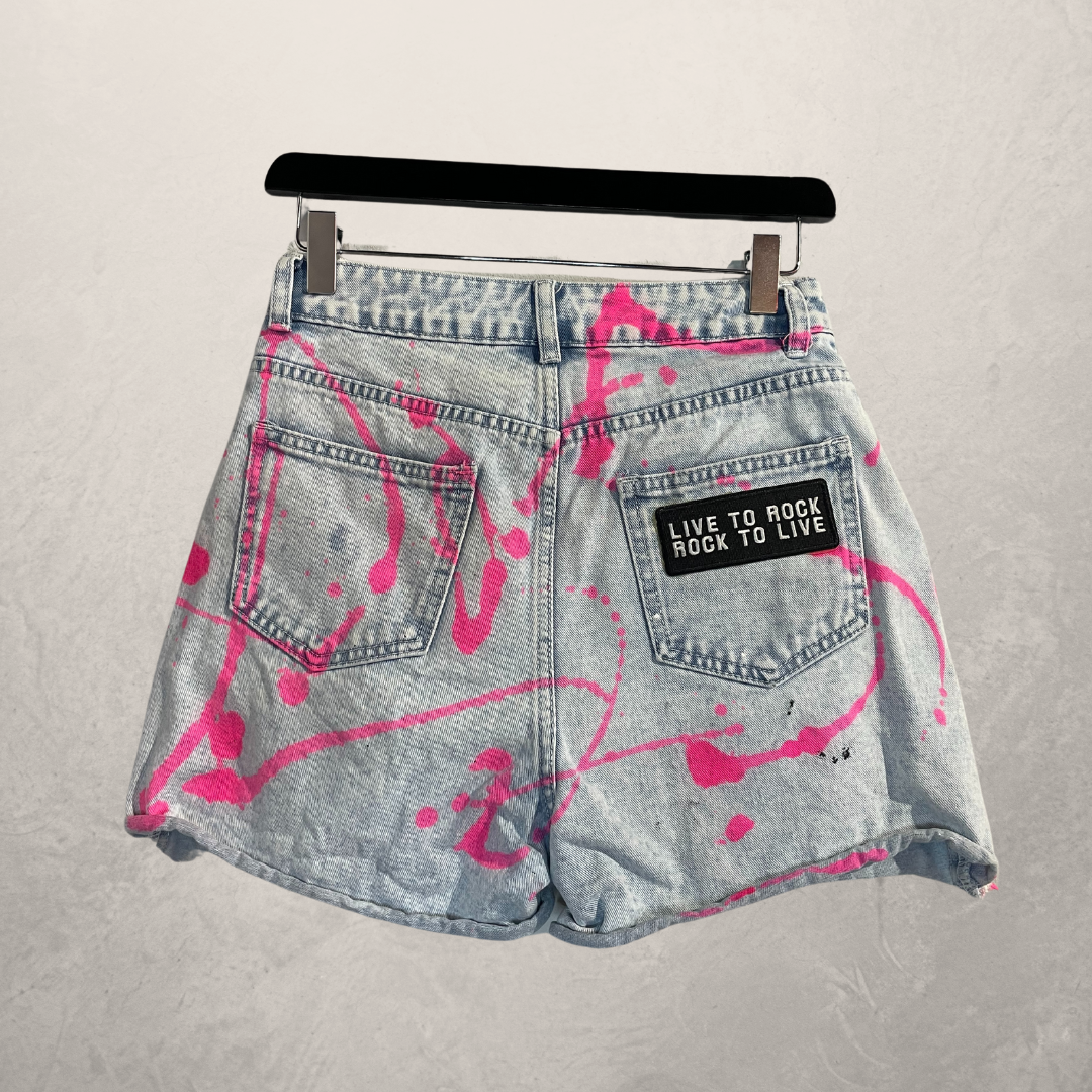 Savage Lips blauwe denim short S - Van @Marrart