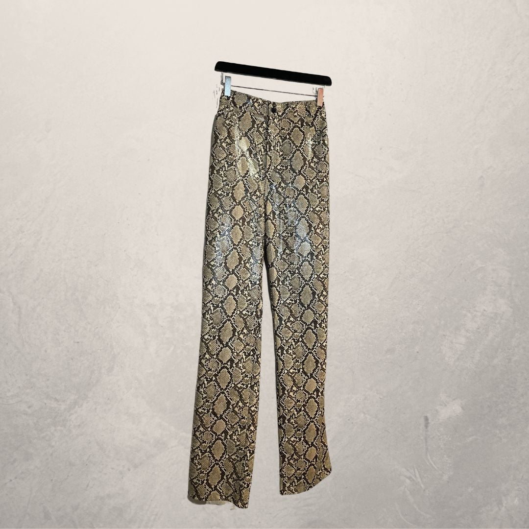 Gina Tricot beige snake print pants XL – Revive Haarlem