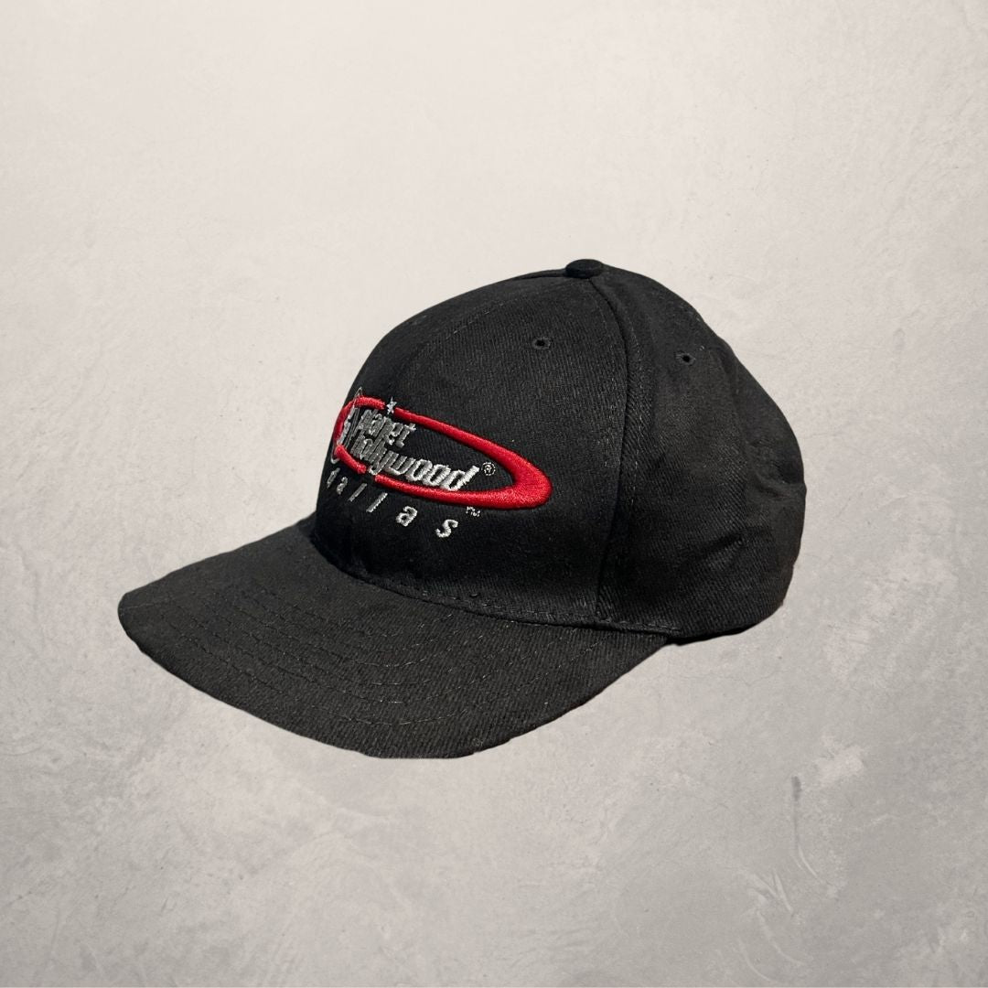 Vintage Planet Hollywood zwarte logo pet OS
