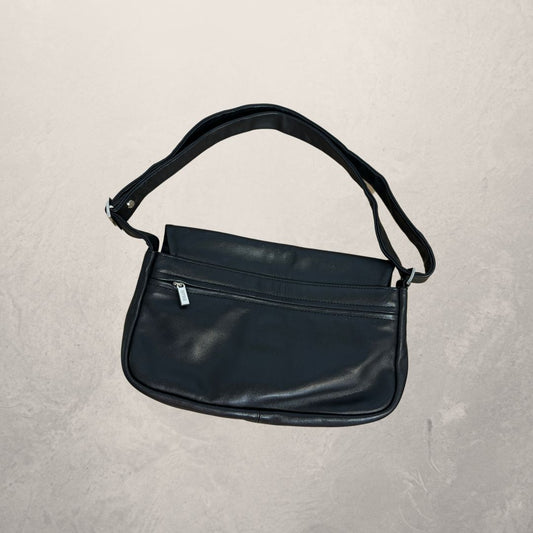 Vintage black medium leather bag