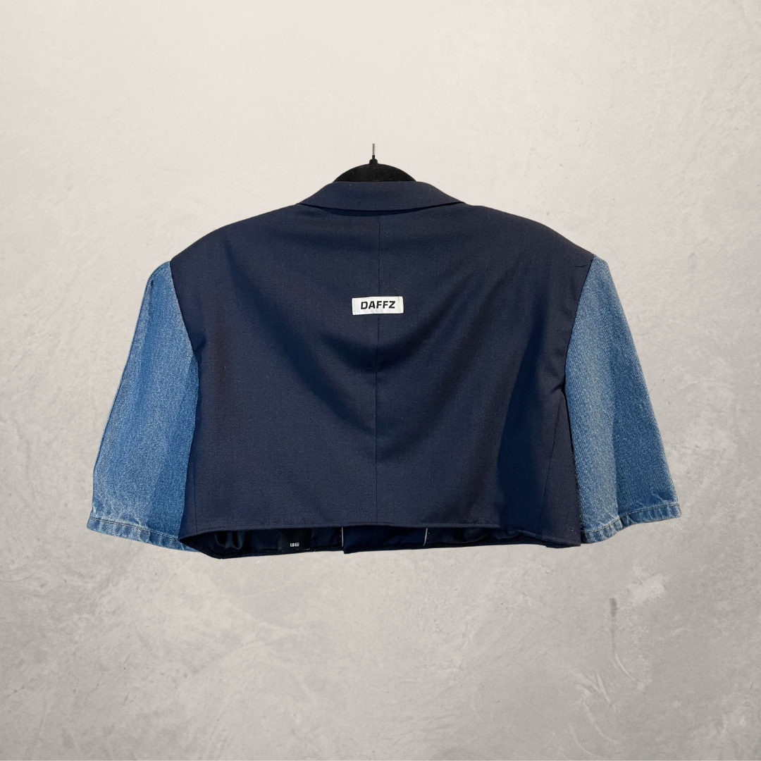 Vintage denim &amp; marineblauwe cropped blazer S/M - door @DAFFZTheLabel