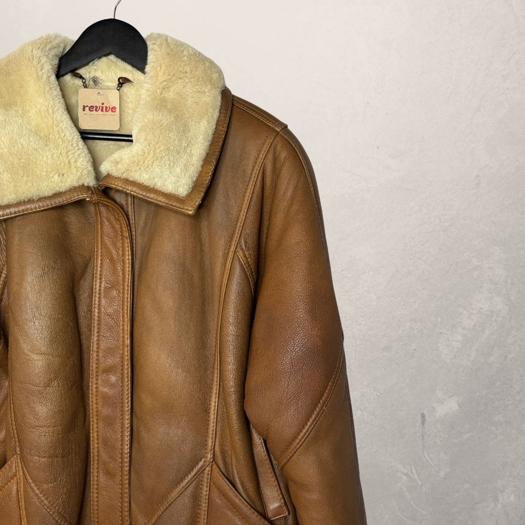 Vintage light brown sherpa leather jacket XL