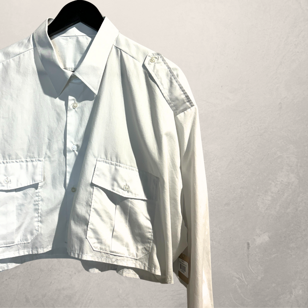 Vintage wit cropped shirt M