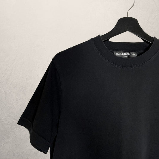 BALENCIAGA black essential t-shirt SIZE MEDIUM