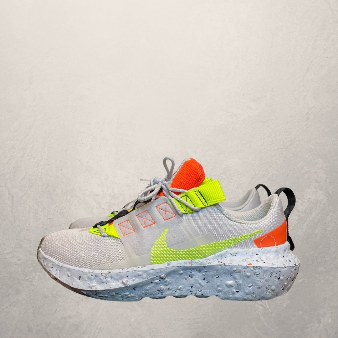 NIKE witte neon gele space hippie sneakers MAAT 38