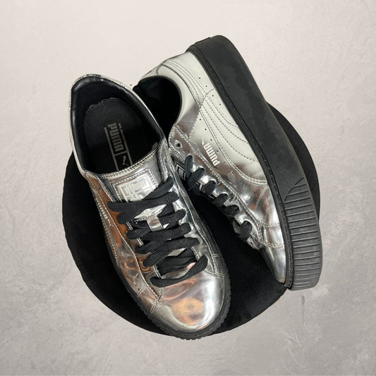 VINTAGE PUMA silver mirrored sneakers SIZE 38